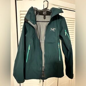 Arc’teryx Sentinel AR Jacket